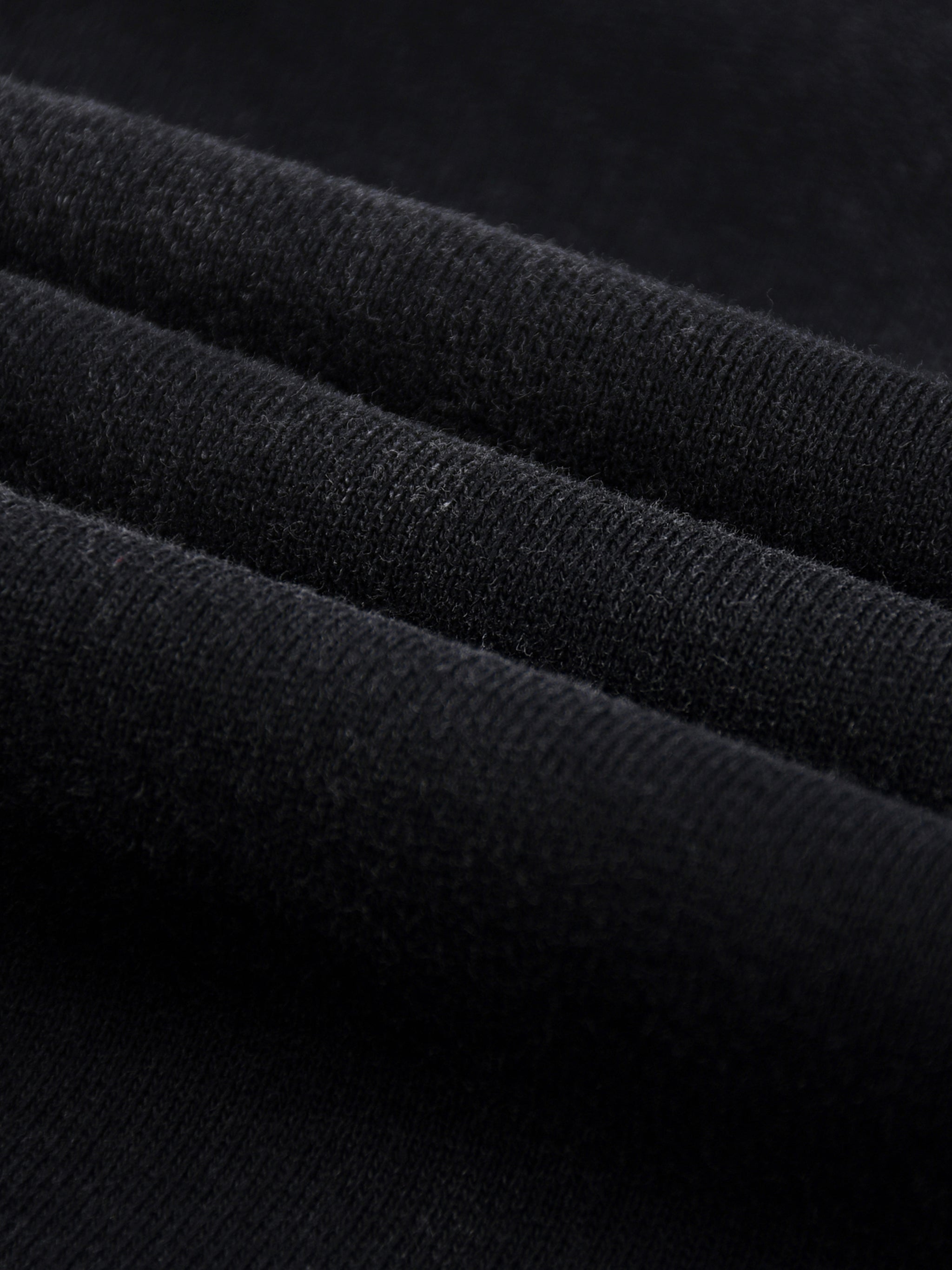 sweater,pullover