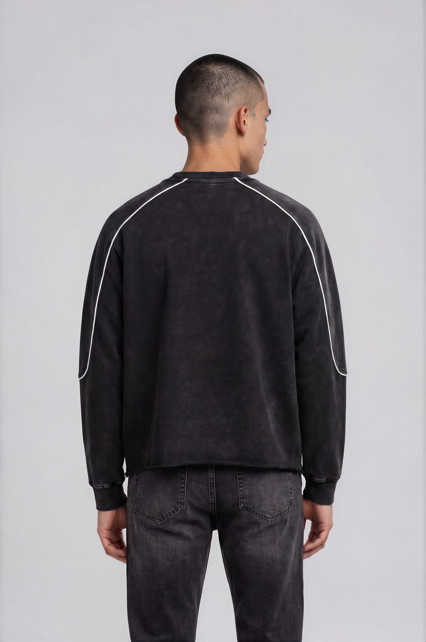 sweater,pullover